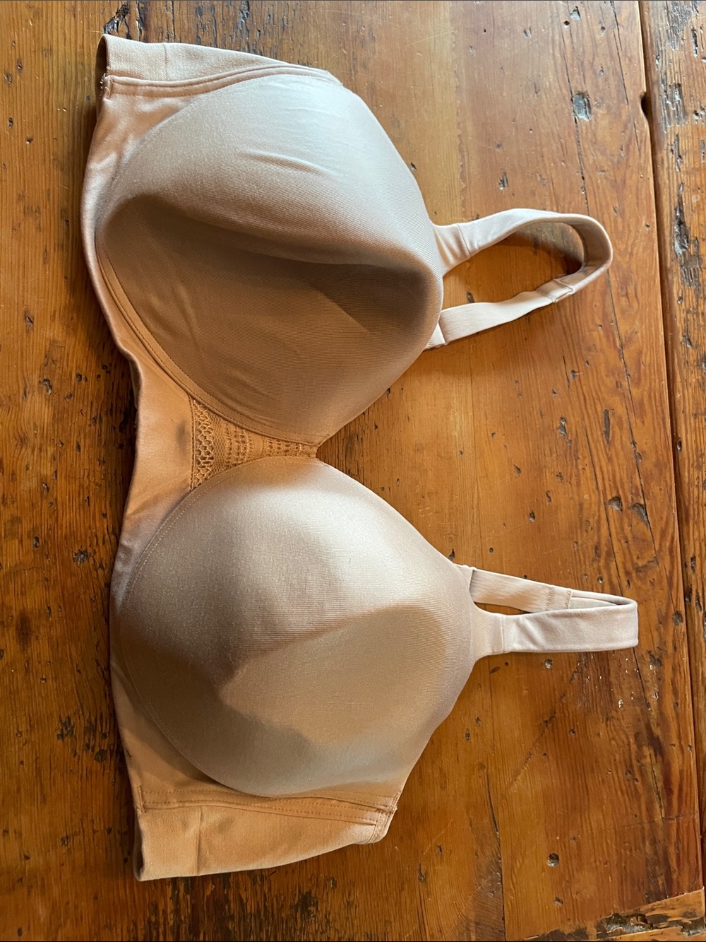 Vanity Fair Smooth Nude Full-Coverage T-Shirt Bra 44D Wireless